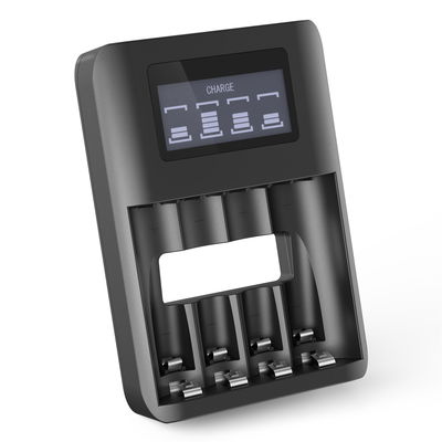 CELLONIC USB Batterieladegerät mit USB Anschluss: USB Ladegerät für AA-Batterien und AAA-Batterien (NiMH Akku Batterien) - Akkuladegerät mit 4 Ladeschächten - AA AAA Batterien mit USB aufladen